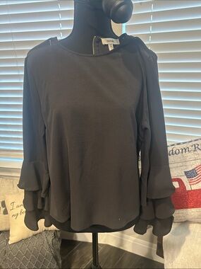 meraki Black Ruffle-Sleeve Blouse